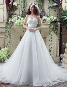 Romantic White Organza Lace Up Wedding Gown Sleeveless Court Train Beading