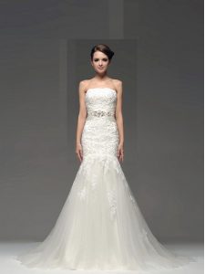 Flare Mermaid Sleeveless With Train Lace and Appliques Side Zipper Wedding Gown with White Brush Train