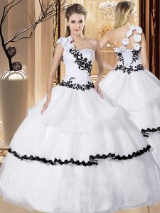 Suitable White Sweet 16 Dress Military Ball and Sweet 16 and Quinceanera and For with Appliques and Hand Made Flower One